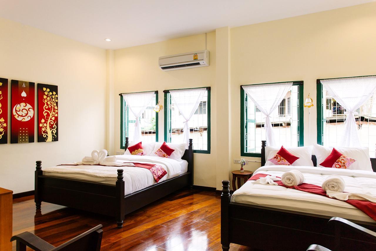 Srisomboon Hostel Trang Kültér fotó